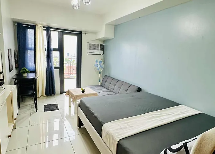 09t2 Chic Corners, W Balcony, Horizons 101 Appartement Cebu