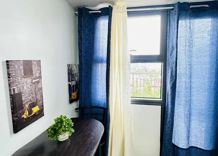 09t2 Chic Corners, W Balcony, Horizons 101 Appartement *